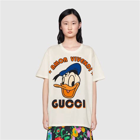 donald duck gucci.